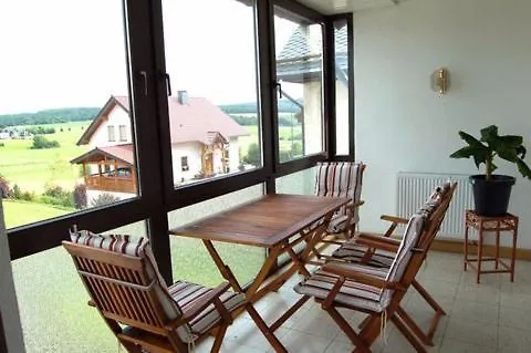- Vakantiehuis, Ferienwohnung, 100 Qm, Rollmann, 54578 Nohn, Eifel- Nuerburgring Holiday home *